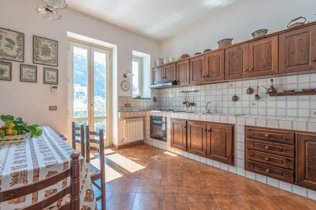 Casa Gege', For Up To 5 Guests, Shared Pool, Sorrento Center 아파트 외부 사진